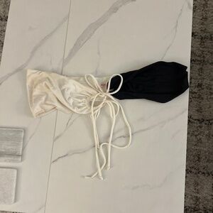 Black & white bra top